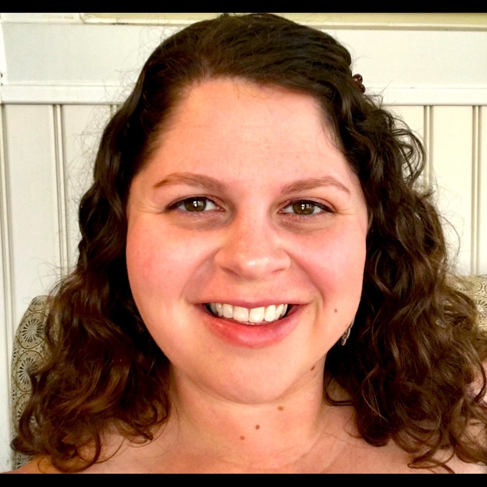Meet your Posher, Brooke
